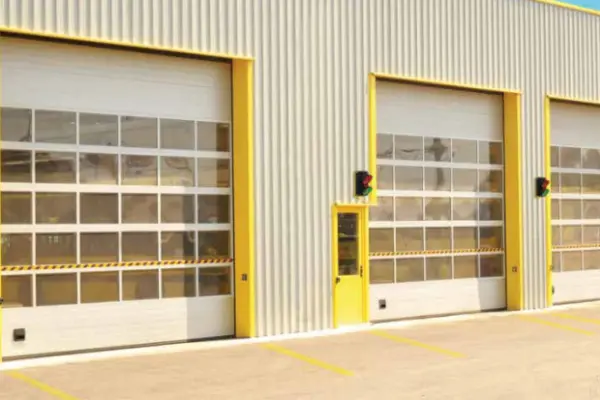 Tam Görüş Sağlayan Seksiyonel Kapılar